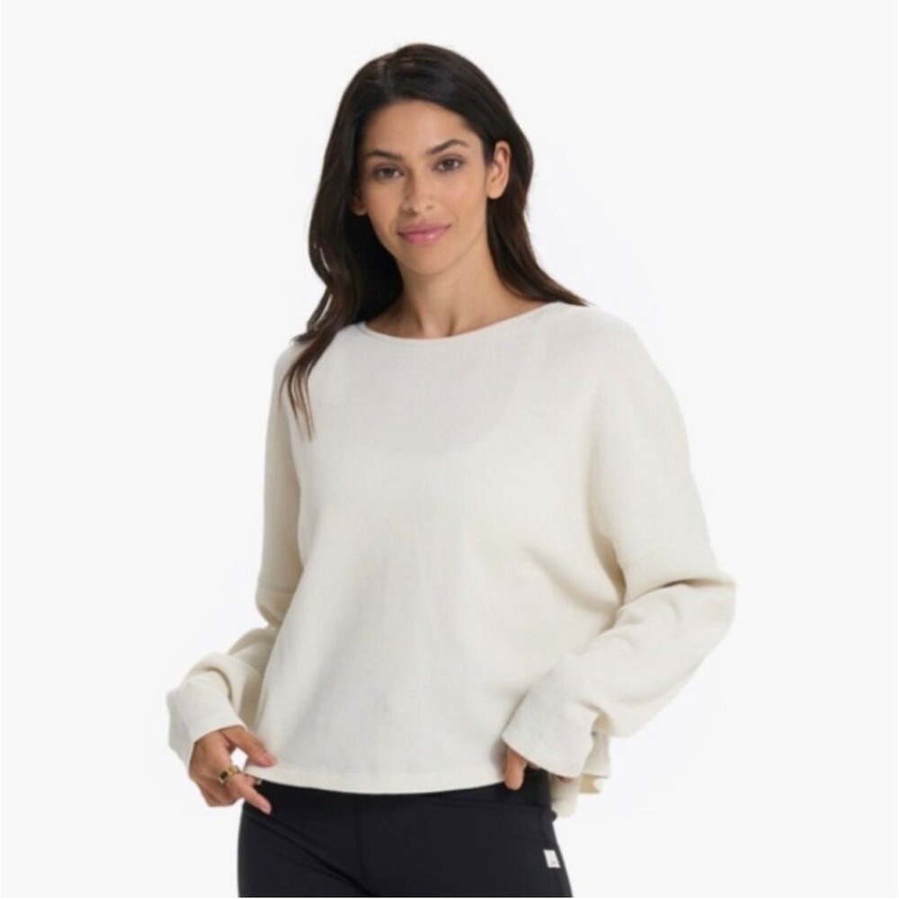 Vuori Slouchy Waffle Crew top M/L boxy cropped long sleeve ivory athletic